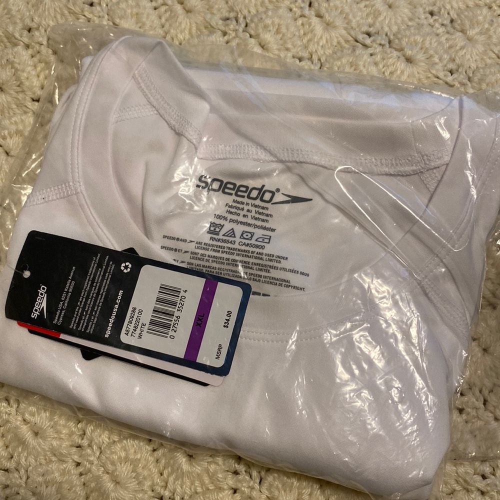 Mens Speedo Size XXL Rash guard